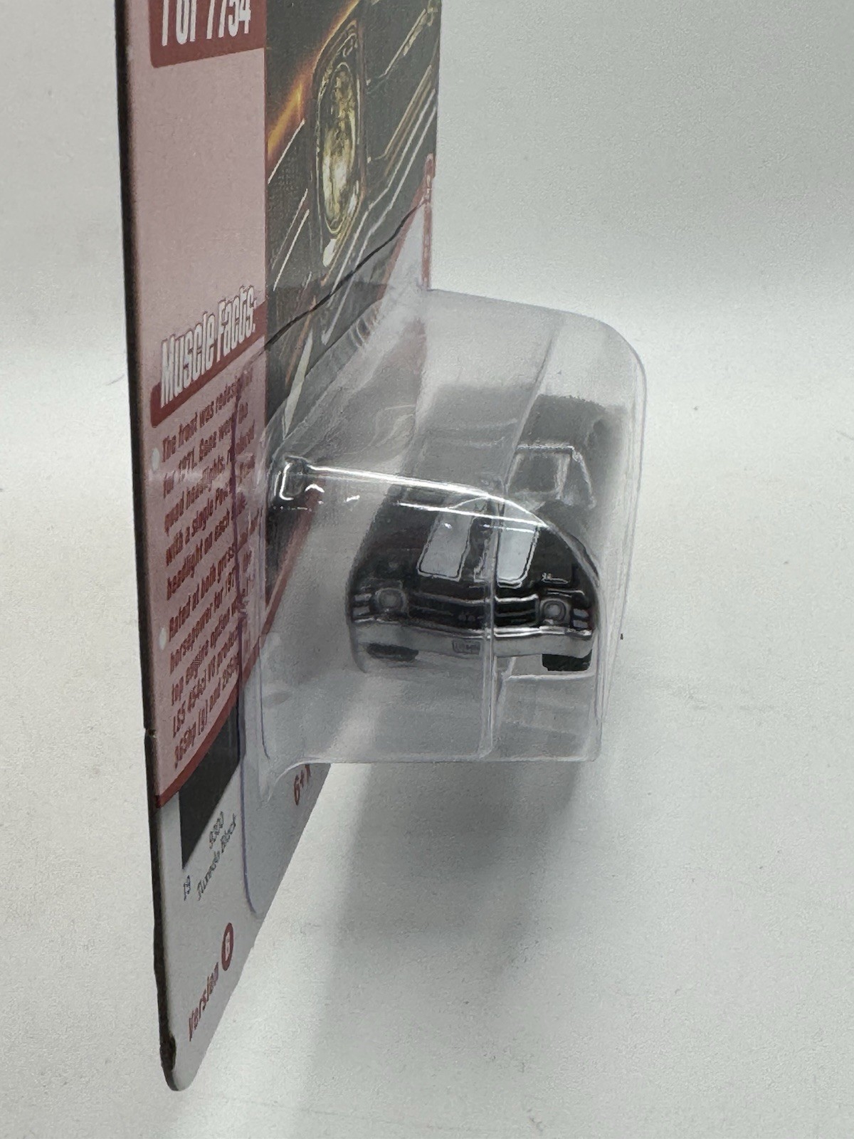 Johnny Lightning Muscle Cars USA 1971 Chevy Chevelle SS 454 – 1:64 Diecast Car