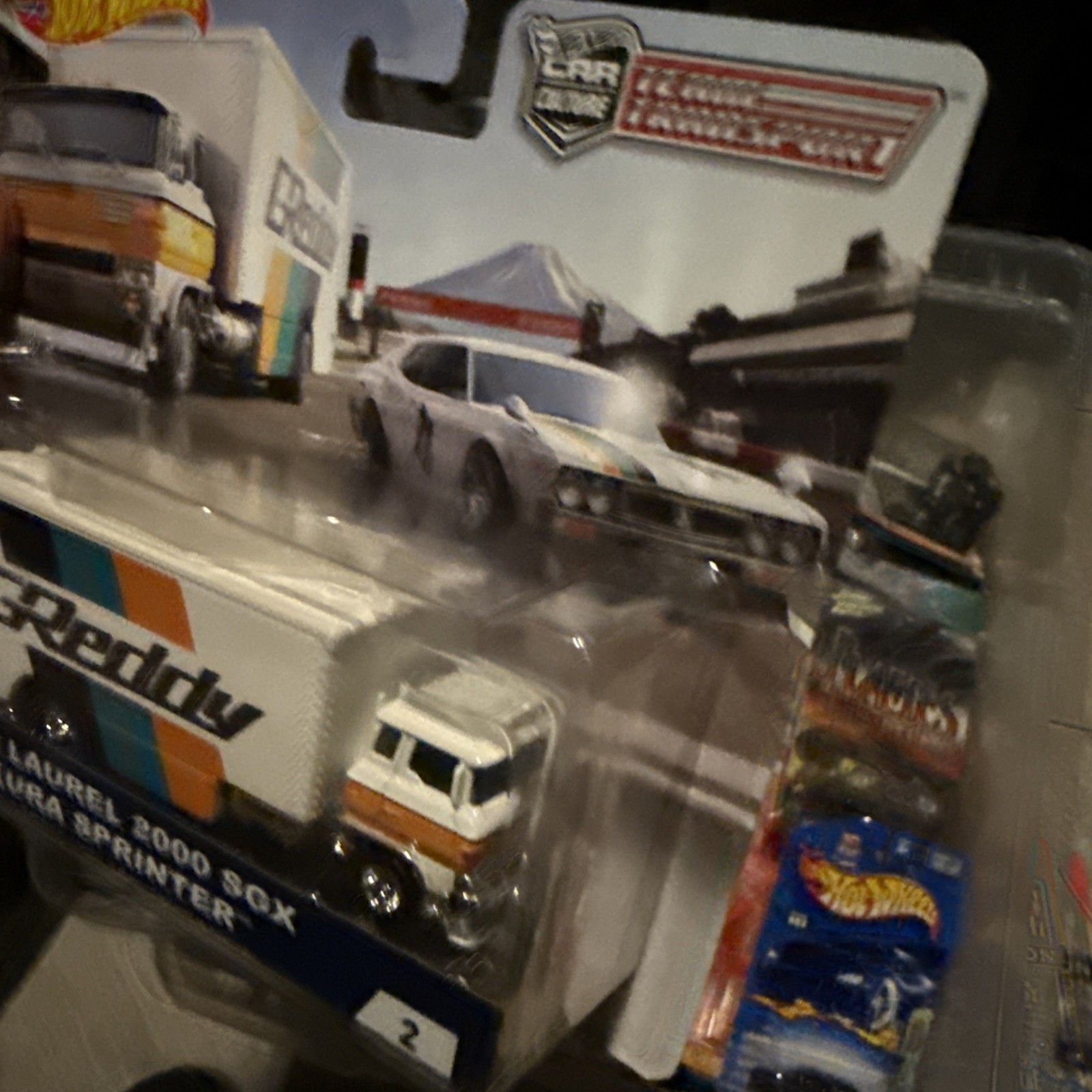NM Hot Wheels Premium Team Transport Nissan Laurel 2000 SGX & Sakura Sprinter