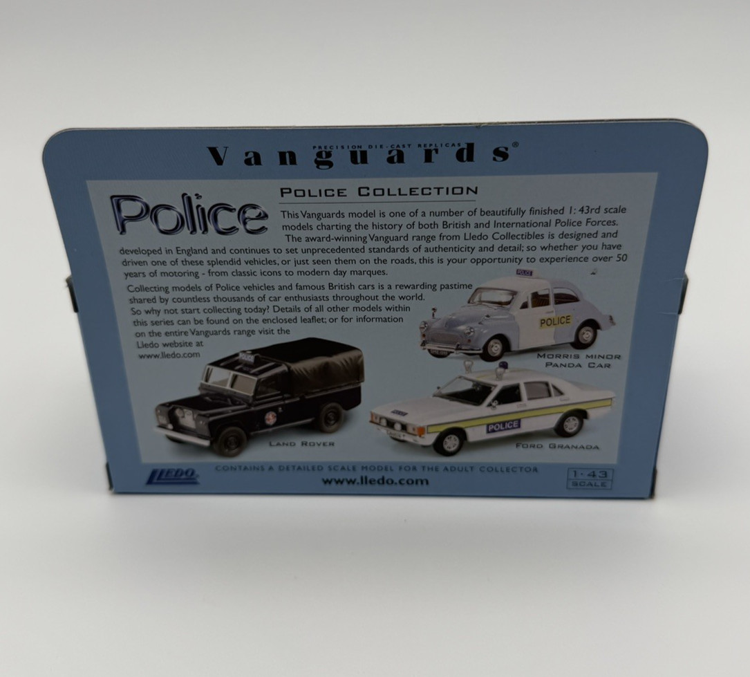 Lledo Vanguards VA08205 Triumph 2500 Met Police Divisional Area Car 1:43 Scale