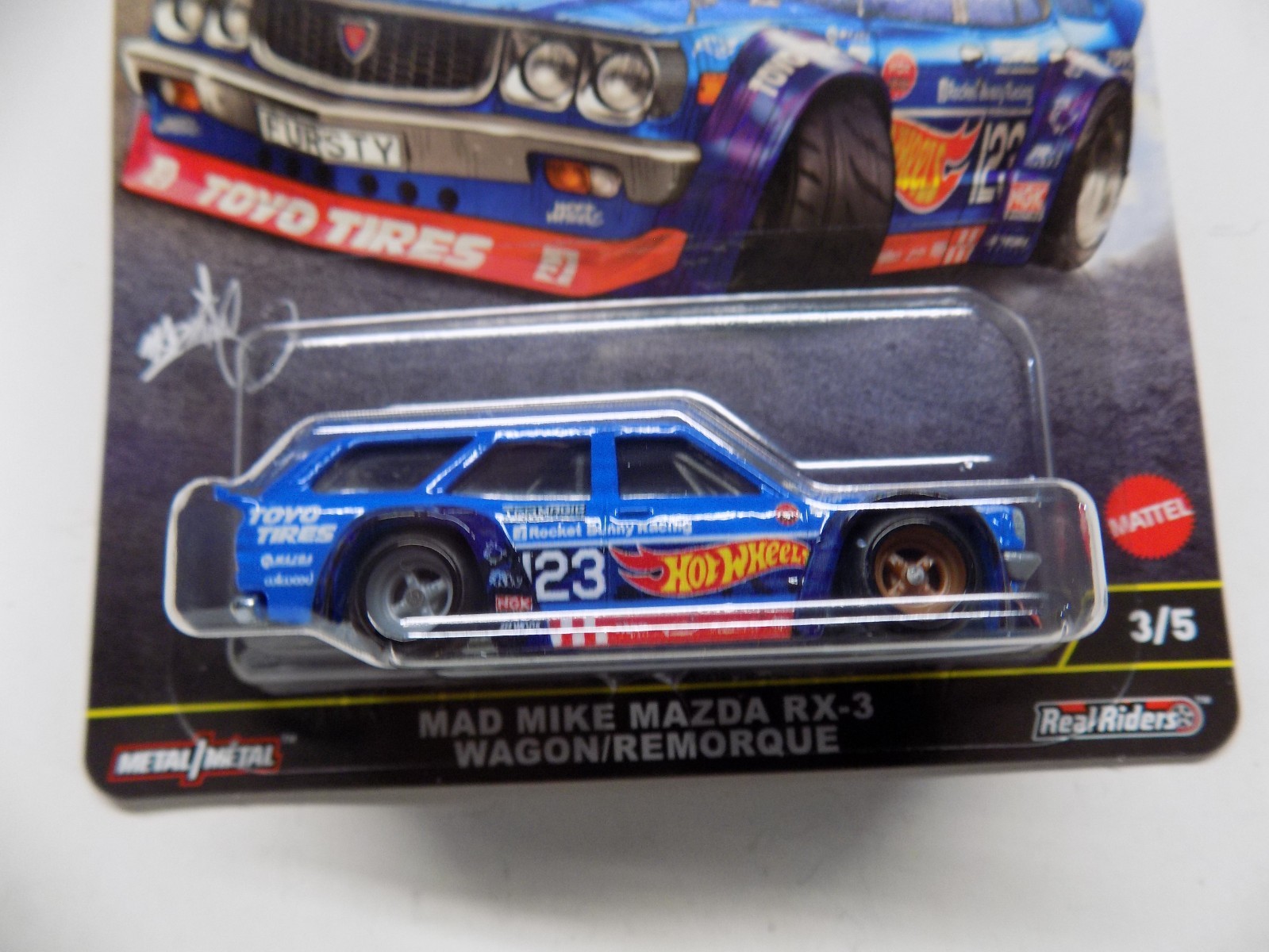 Hot Wheels CAR CULTURE – RONIN RUN II -BLUE MAD MIKE MAZDA RX-3 WAGON/REMORQUE