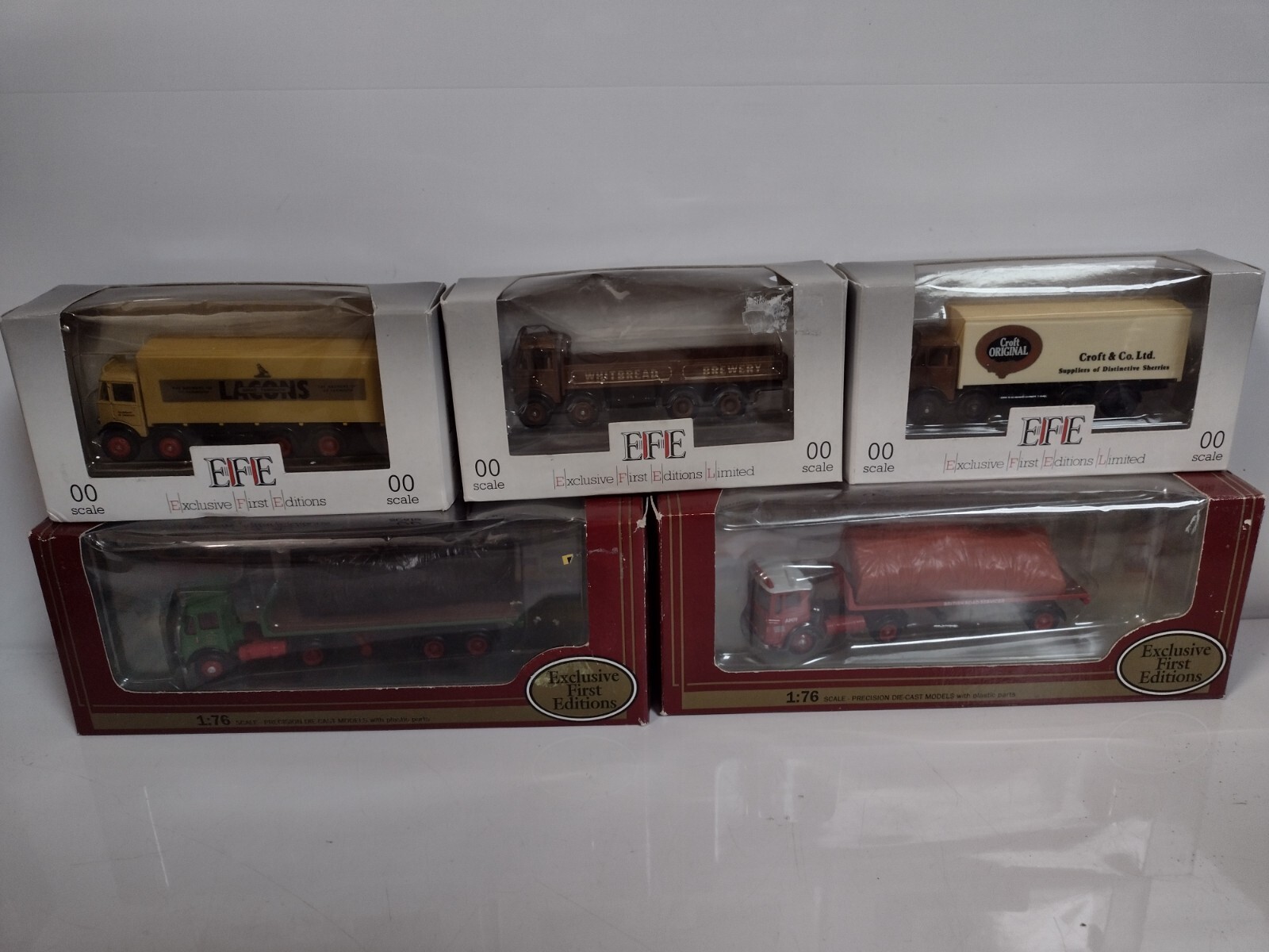 Exclusive First Editions Commercial Trucks Ergo Artic Parkinson die cast