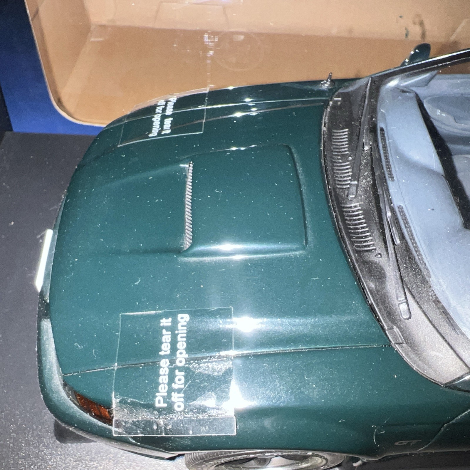 1/18 SCALE AUTOART FORD MUSTANG GT BULLIT 2001 HIGHLAND GREEN 72851