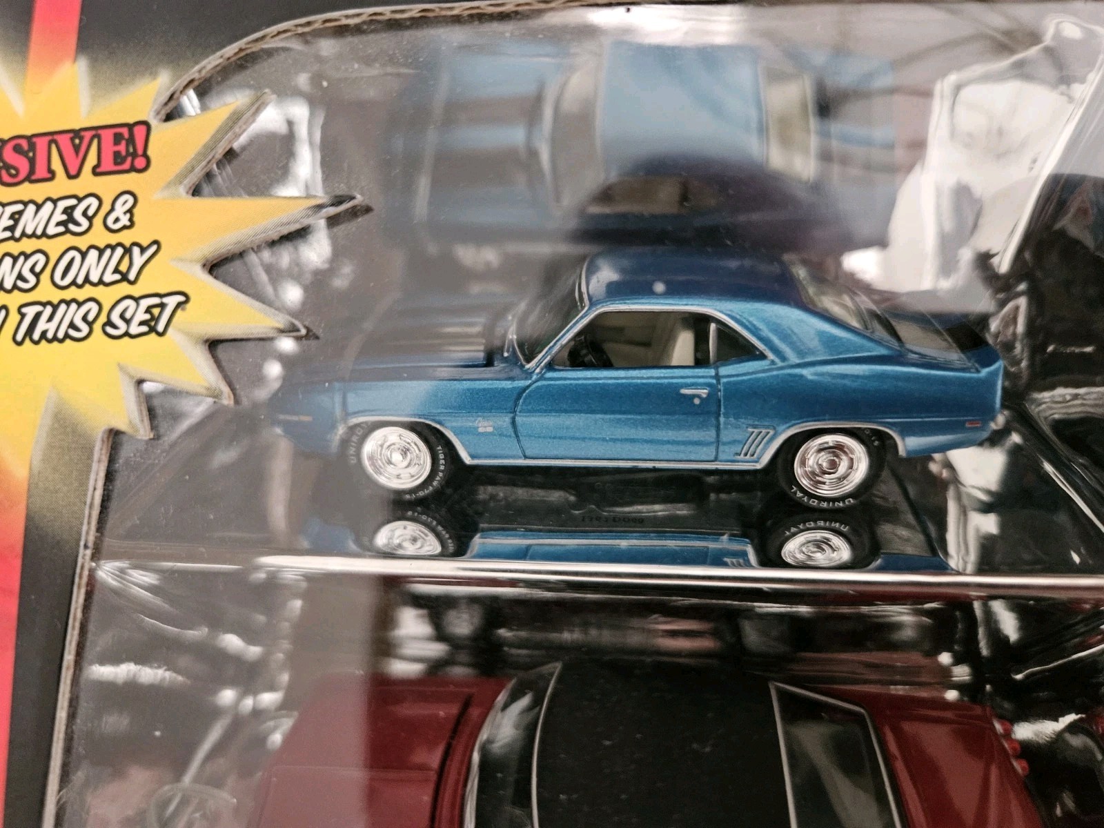 Johnny Lightning Muscle Cars U.S.A 10-Car Set 69 Camaro 442 AAR Cuda Amx Demon