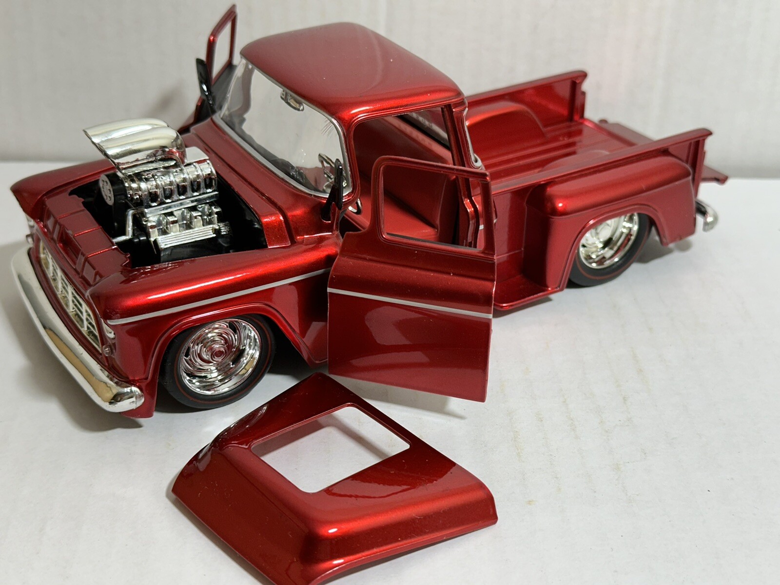 JADA BTM 1955 CHEVY STEPSIDE PICKUP TRUCK RED 1:24 DIECAST BLOWER NEW NO BOX