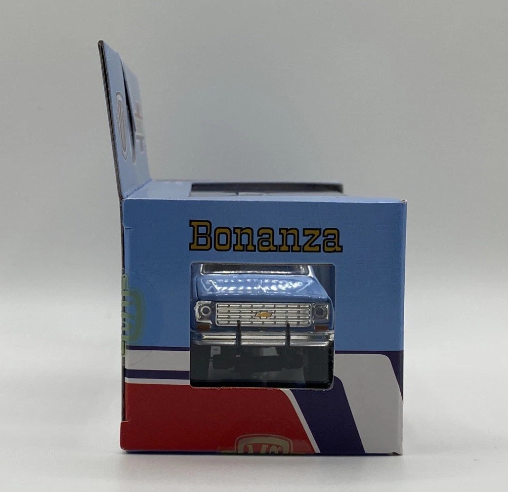 M2 Machines 1976 Chevy K-10 Spirit of 76 4×4 Blue