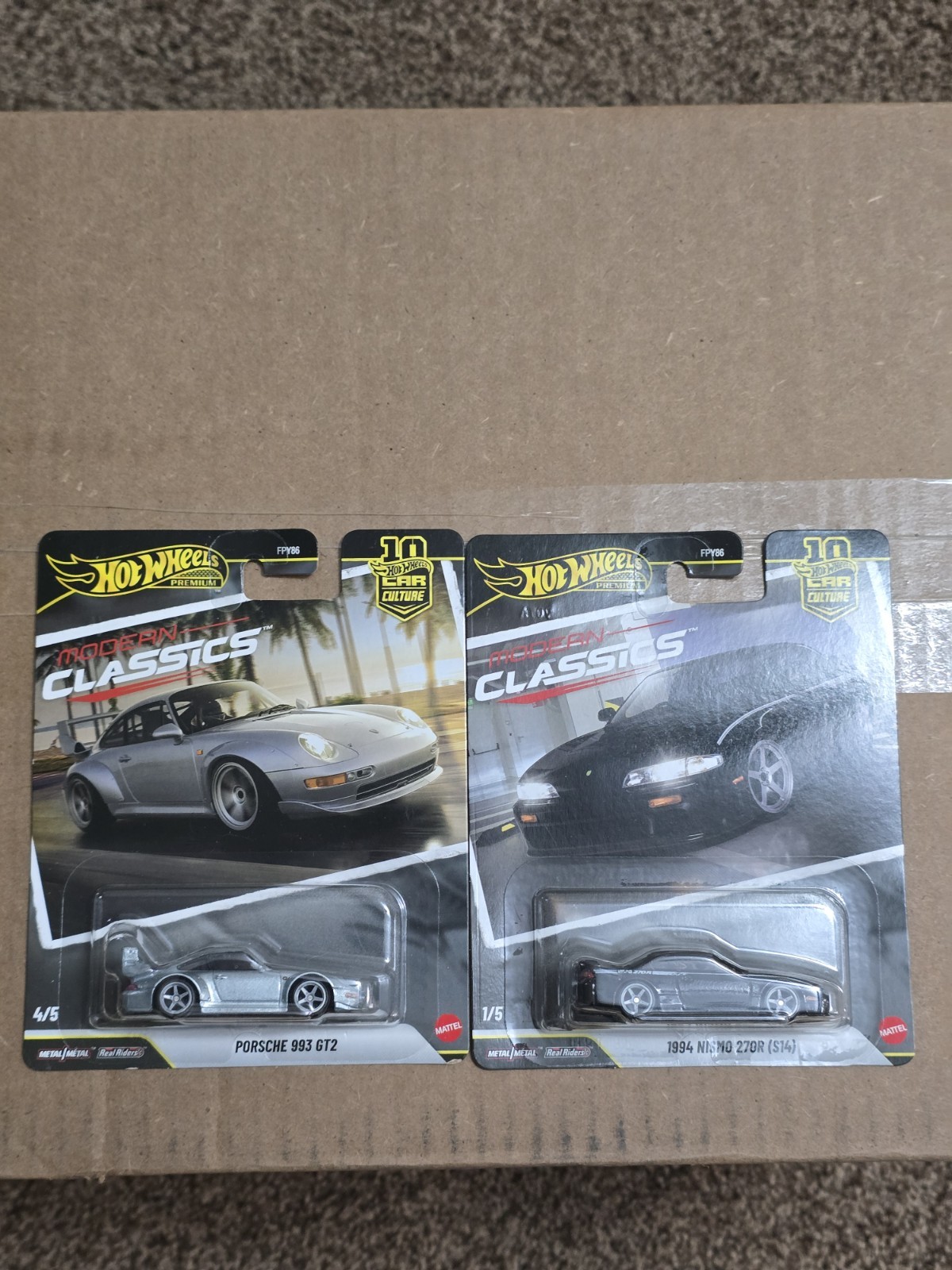 Hot Wheels Premium Modern Classics Porsche & Nismo 270R with Real Riders