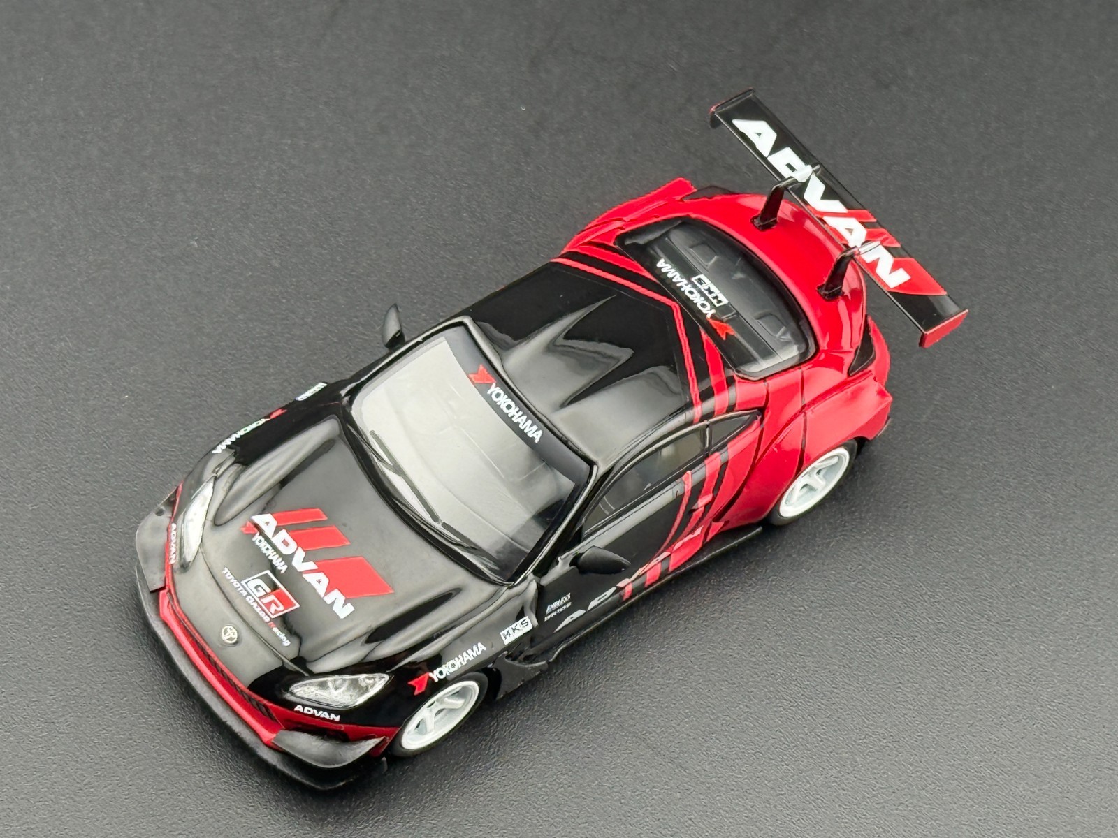 Mini GT Toyota GR86 HKS TYPE R ADVAN – 2022 Tokyo Auto Salon #956 1/64