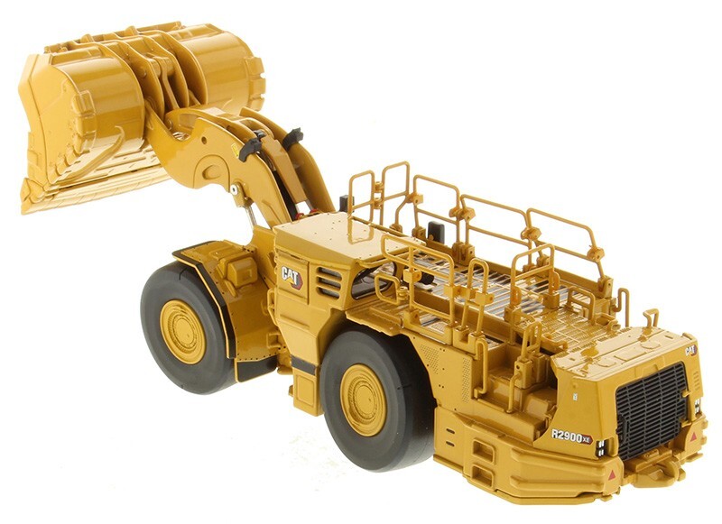 CAT Caterpillar R2900 XE Underground Mining Loader 1/50 BY DIECAST MASTERS 85719