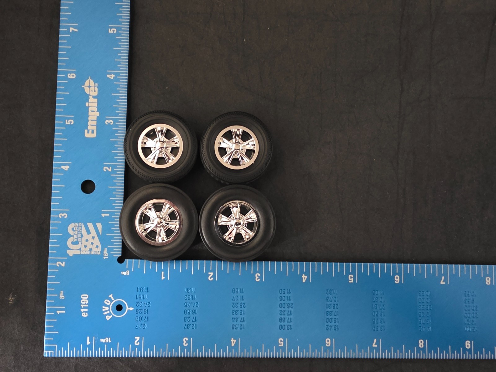 ACME 1:18 Scale Drag Wheel and Tire Set – A1806138W