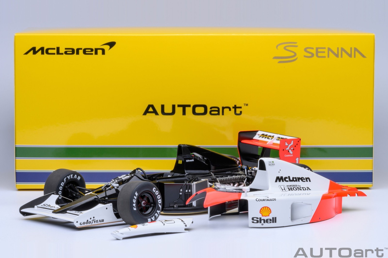 Autoart McLaren Honda MP4/6 1991 #1 (with McLaren logo) 1/18 Scale New Release!