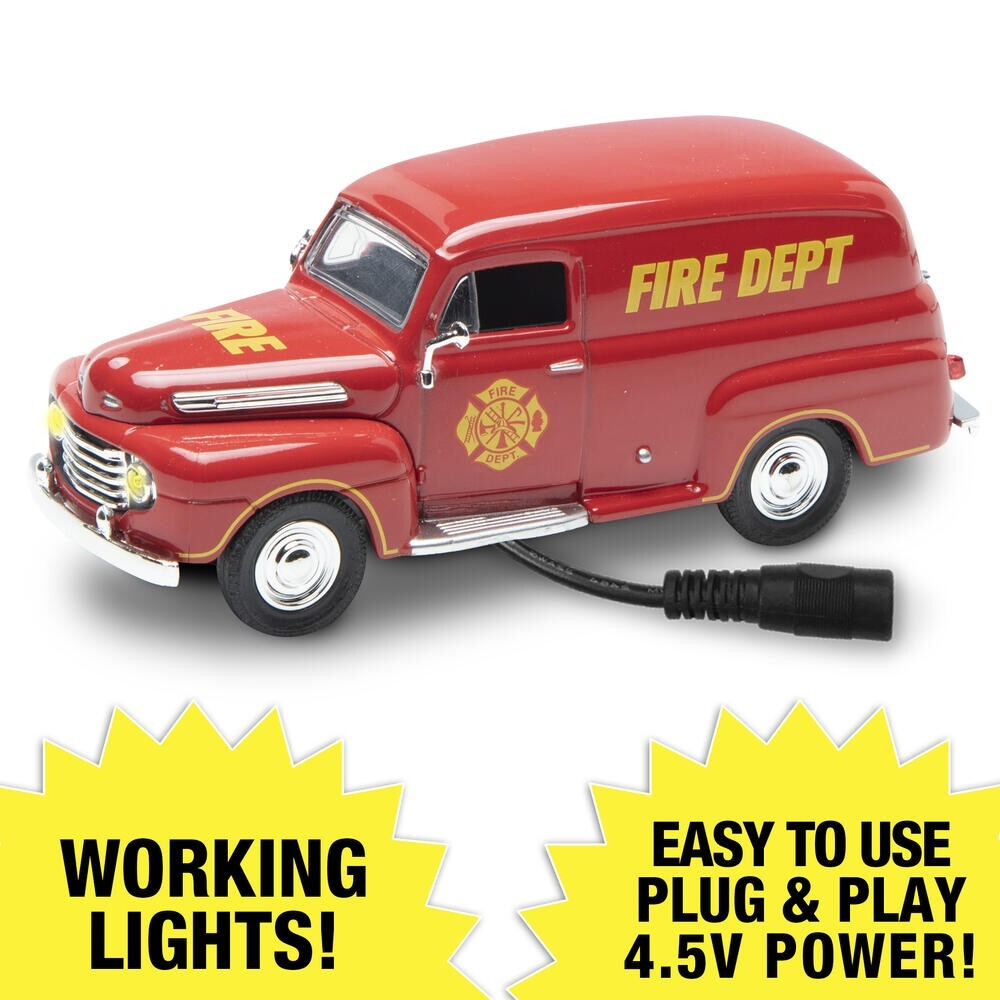 Lighted Die-Cast 1:48 Scale 1948 Ford Panel Truck – FIRE DEPARTMENT – New