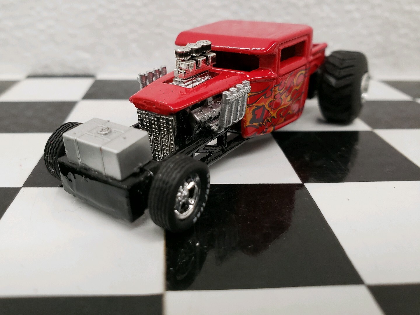 CUSTOM BUILT 1:64 GreenLight 2wd HOT ROD PULLING TRUCK ertl puller dcp specast