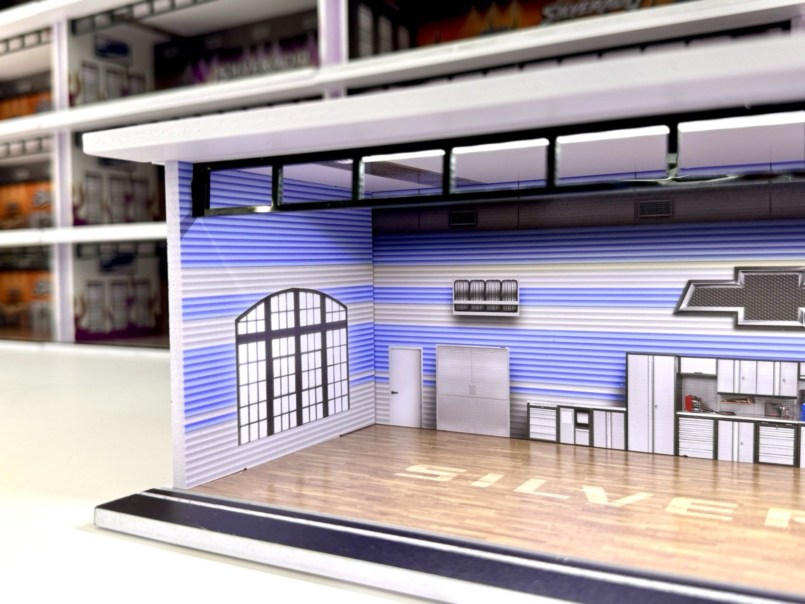 Light Blue 83 Silverado HW Theme Diorama 1:64 Scale Model Garage LED Lighting!