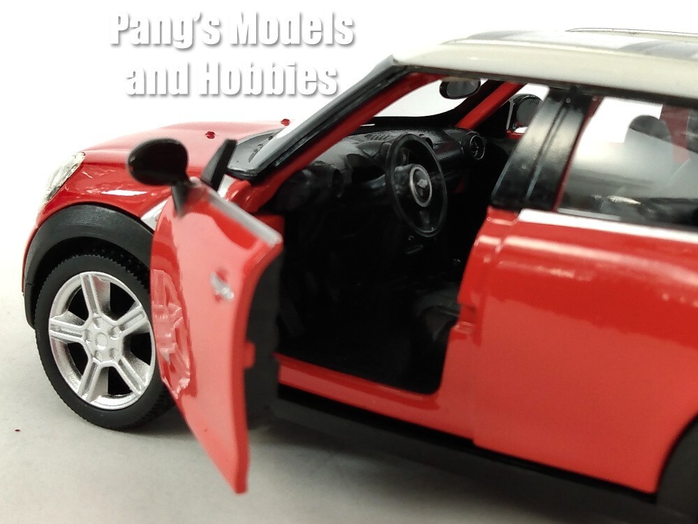 5 Inch Mini Cooper Countryman S 1/34 Scale Diecast Model by Unifortune – RED