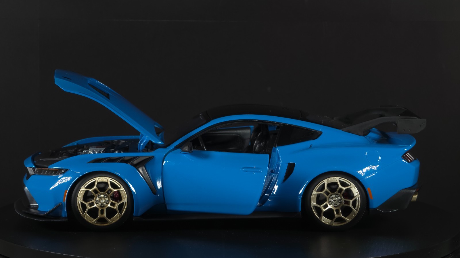 2025 Ford Mustang GTD 1:18 Maisto Exclusive Style Special Edition