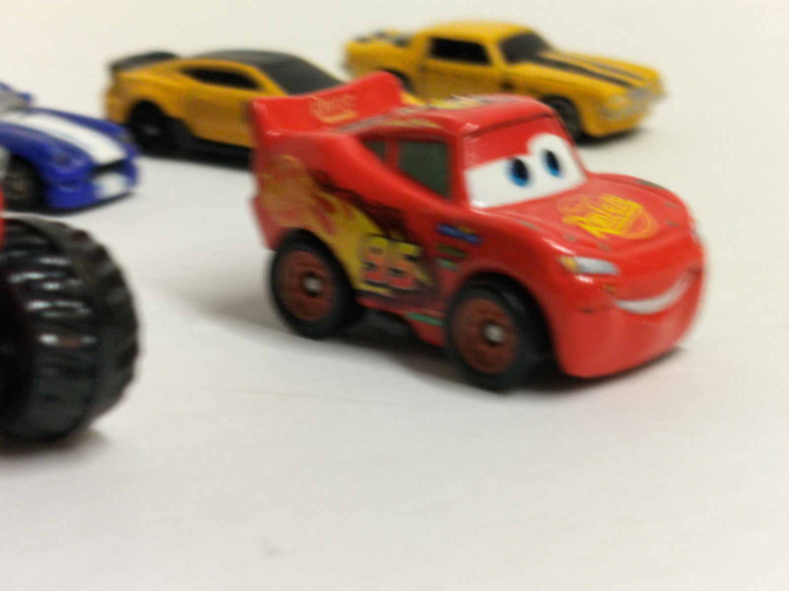 Lot Of 7 Toy Cars Die-cast And Plastic Hot wheels And Other Brands Preowned.
