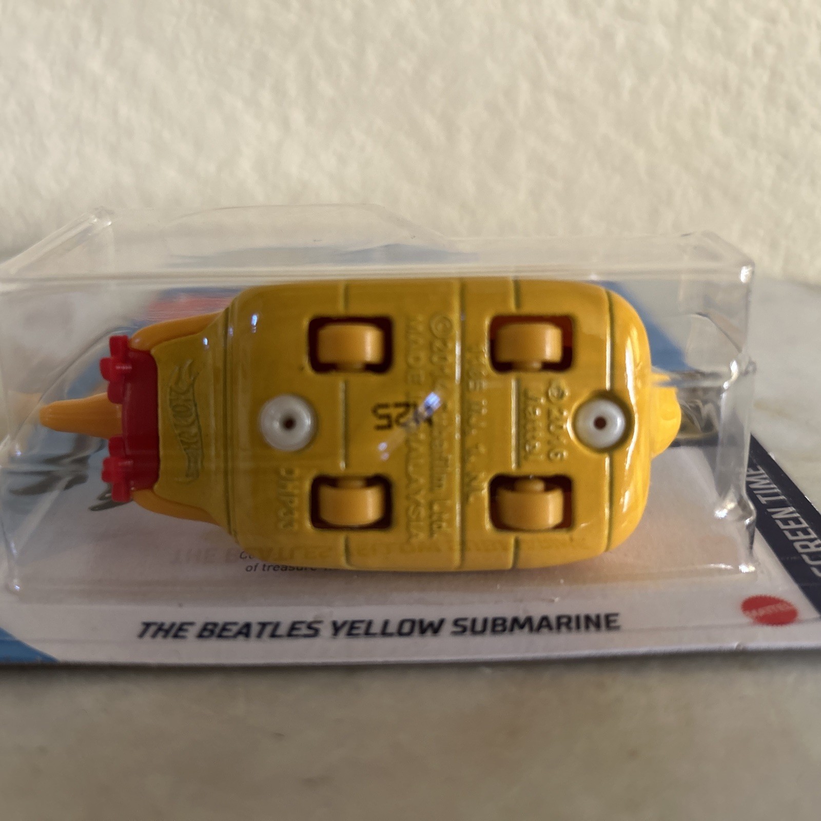 2018 Hot Wheels Treasure Hunt~THE BEATLES YELLOW SUBMARINE~226/250 Hard To Find