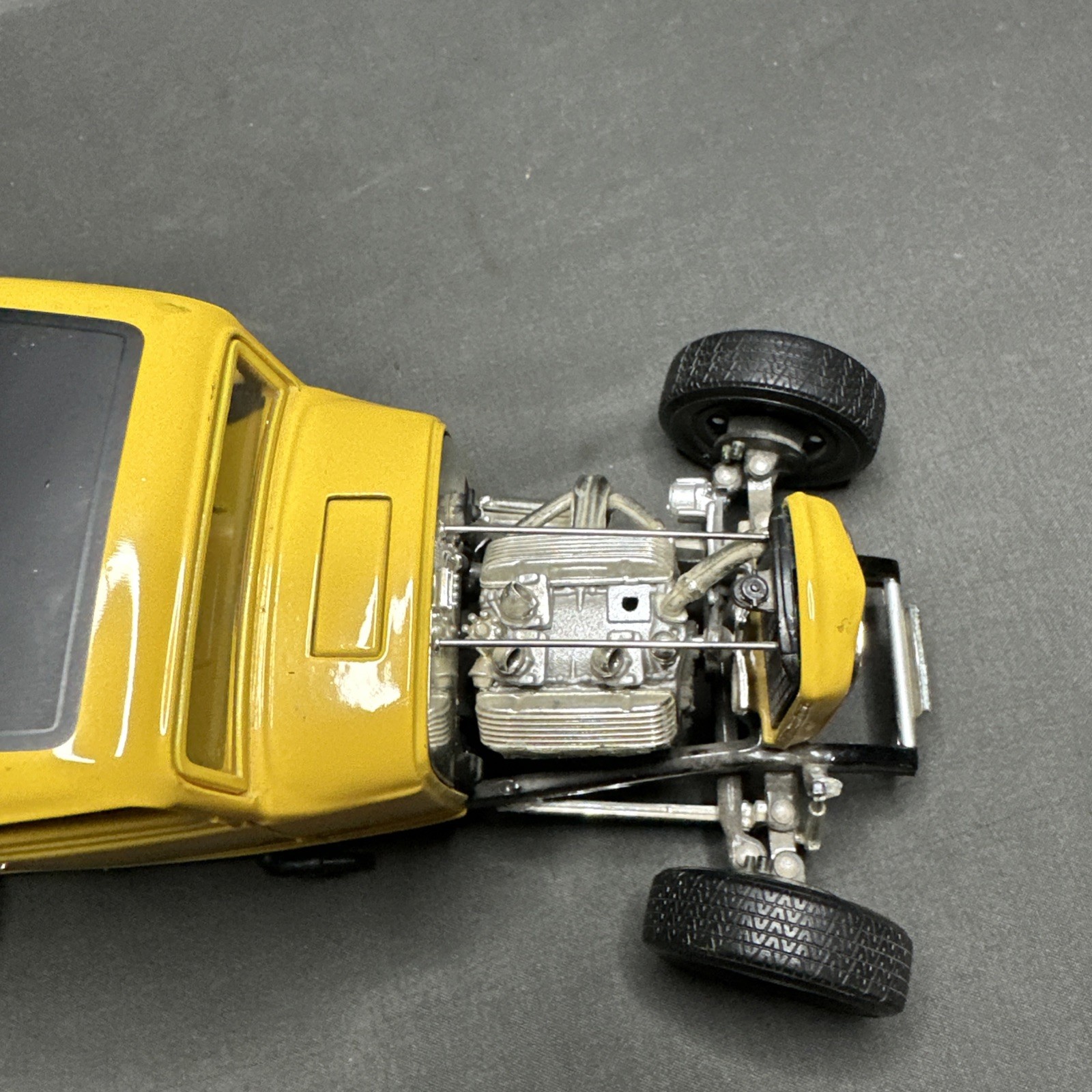 ERTL 1932 Ford Deuce Coupe American Graffiti Movie 1:18 Scale Diecast