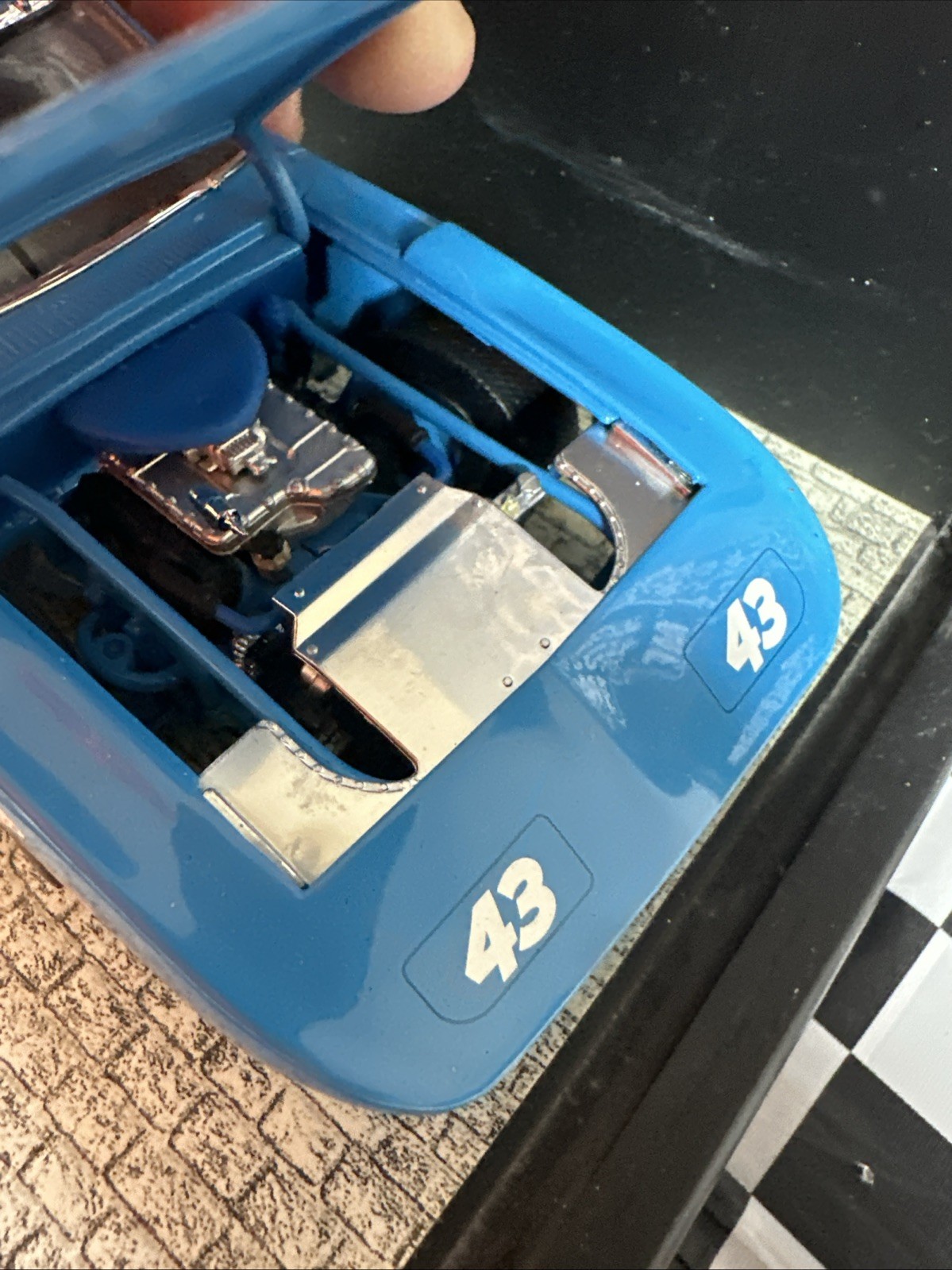 #43 Richard Petty 1970 Plymouth Superbird 1/24