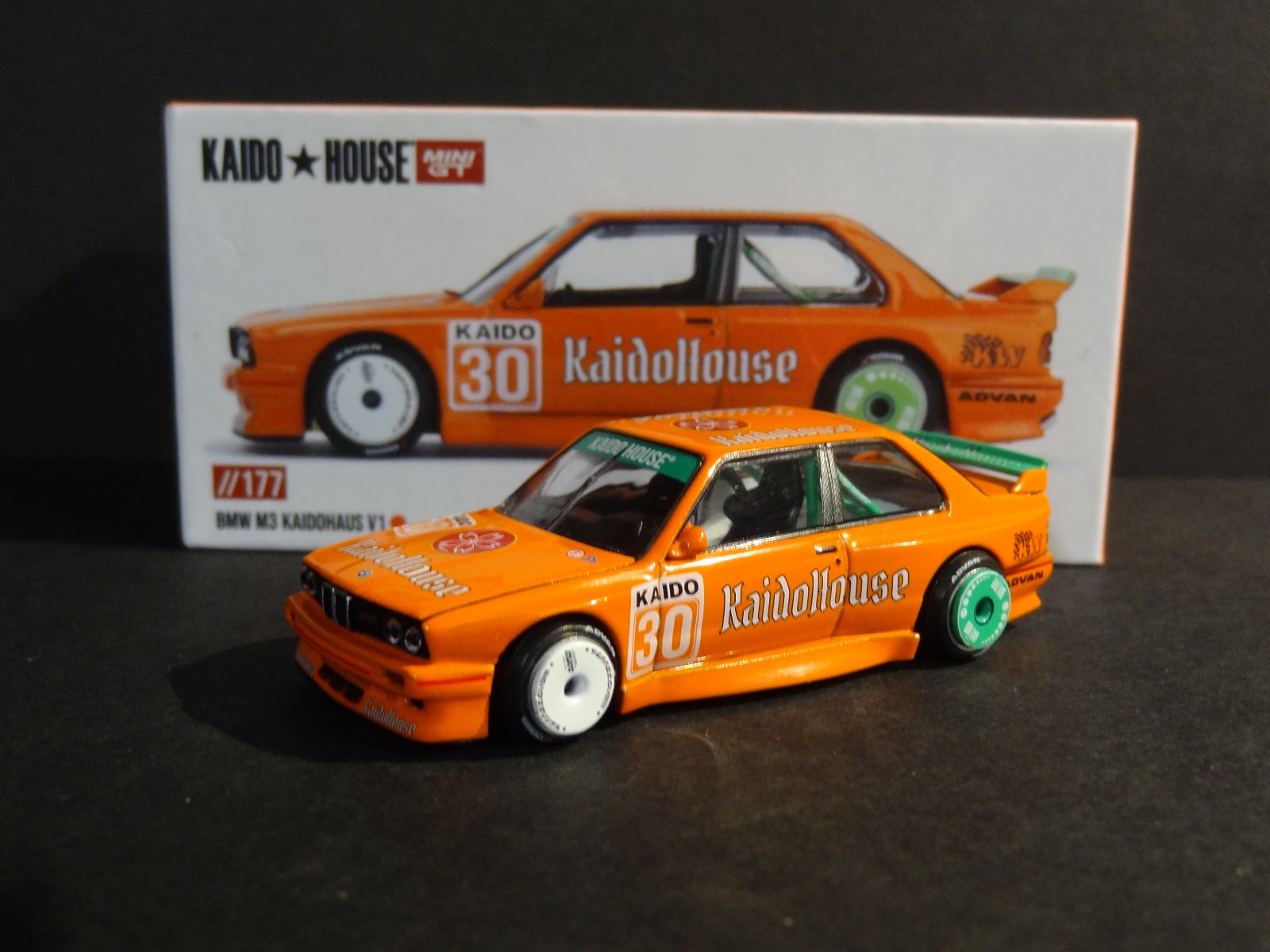 KAIDO HOUSE x MINI GT – BMW M3 KAIDOHAUS V1 – ORANGE #KHMG177 – SEALED