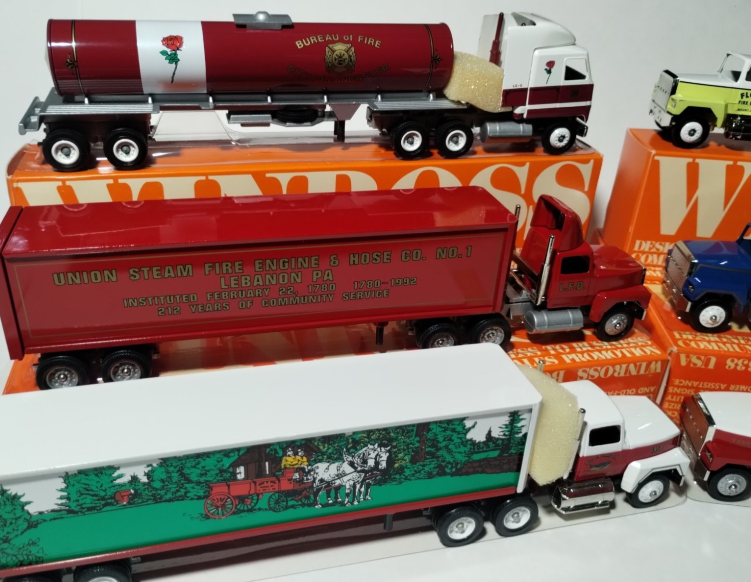 Lot of 17 Pennsylvania Fire Equipment Winross Semi Mack Trucks Tankers …