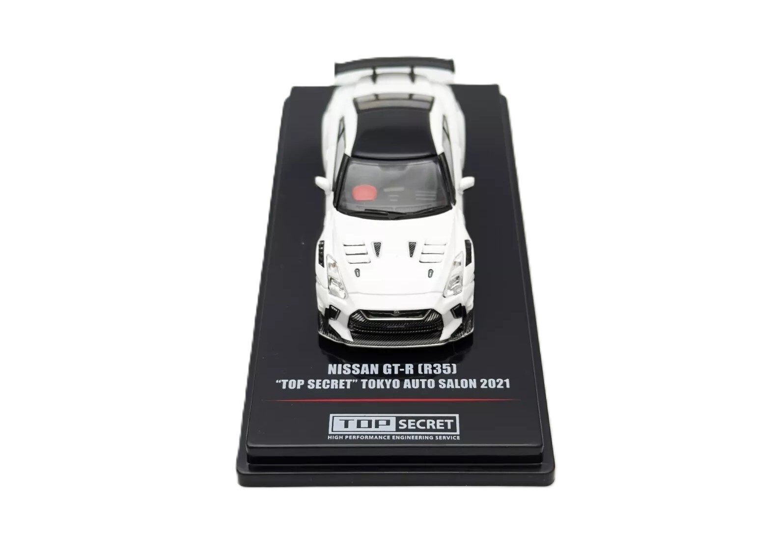 Inno64 1:64 Nissan GT-R R35 White “Top Speed” Tokyo Auto Salon 2021 Diecast Car