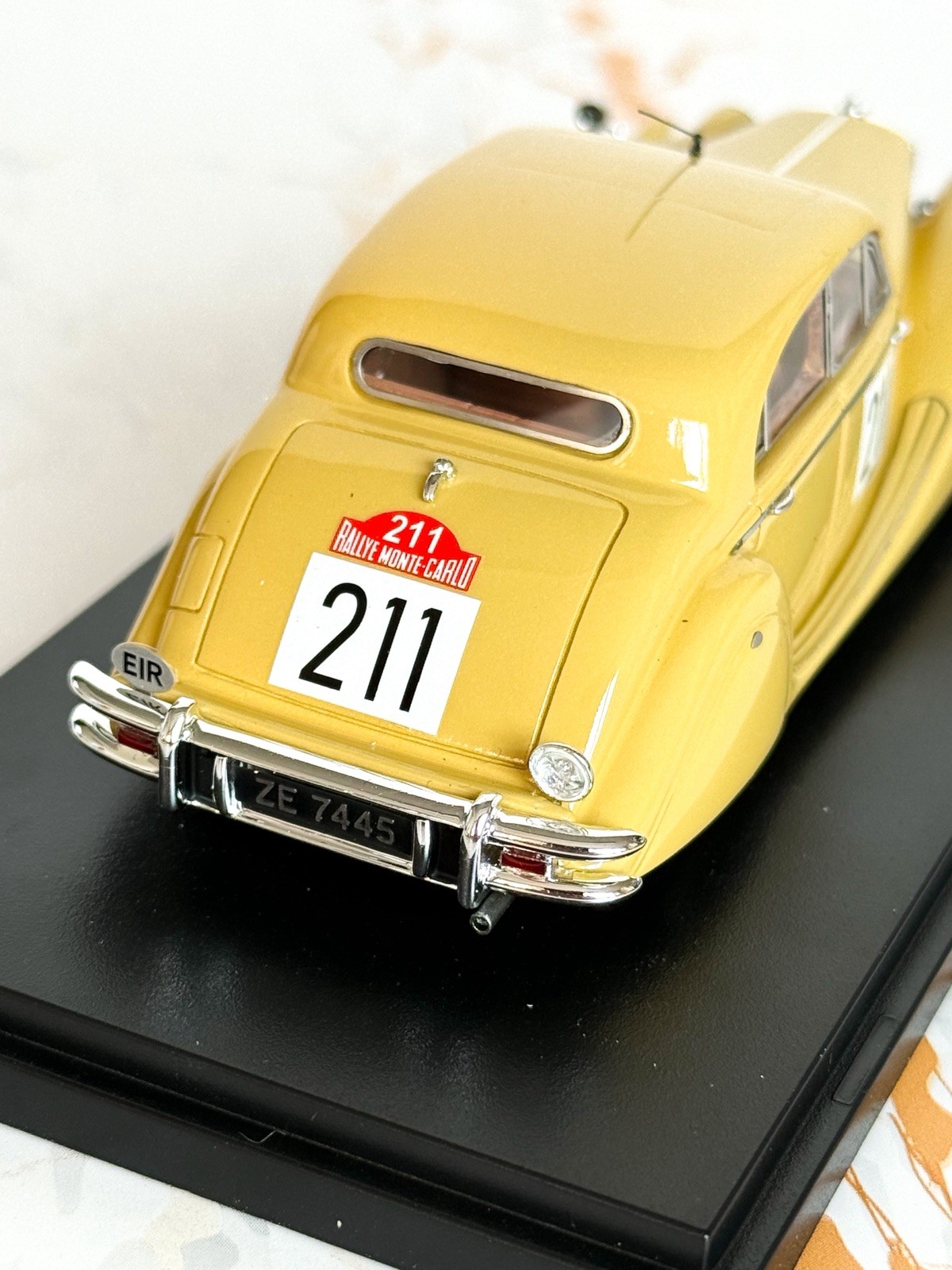 Matrix 1:43 Jaguar MK V #211 1951 Monte Carlo Rally 3rd Resin Model MXR41001-041