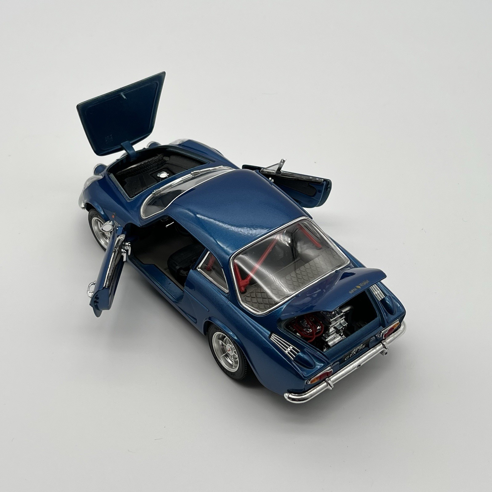 Bburago 1:16 1971 Alpine Renault A110 1600S Blue Special Collection Diecast Loos