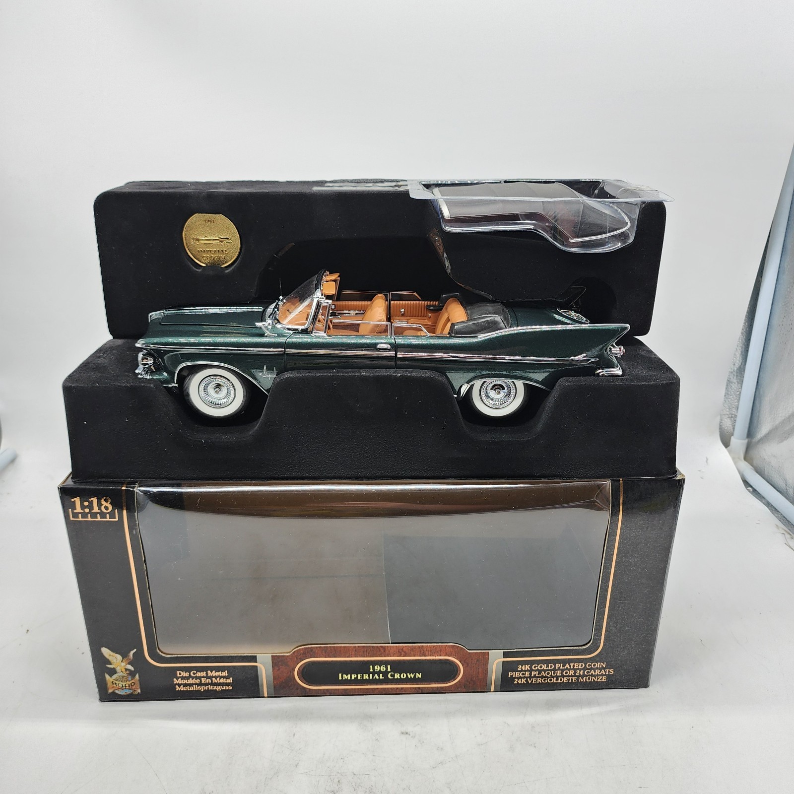 54Z Signature Models 1961 Imperial Crown Convertible 1:18 Rare Color Variant