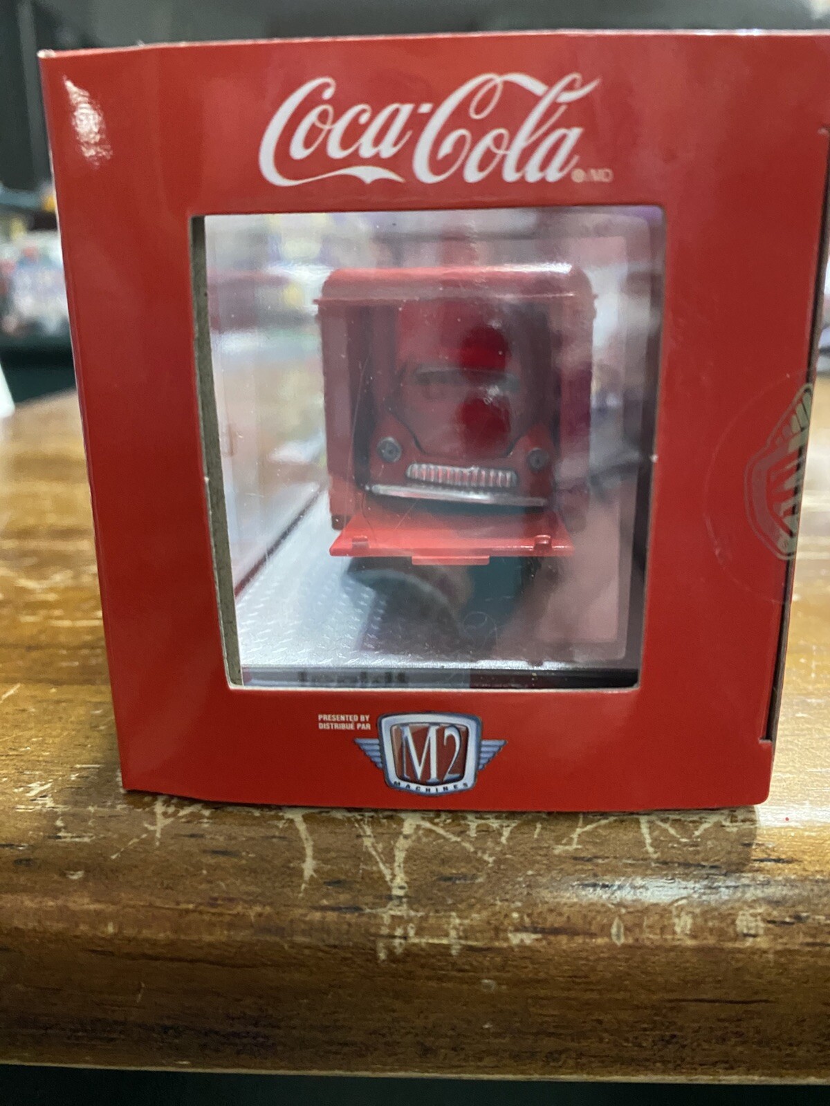 M2 Coca-Cola 1969 Ford F-250 Ranger Truck & 1949 Mercury Custom (TW02 20-10)