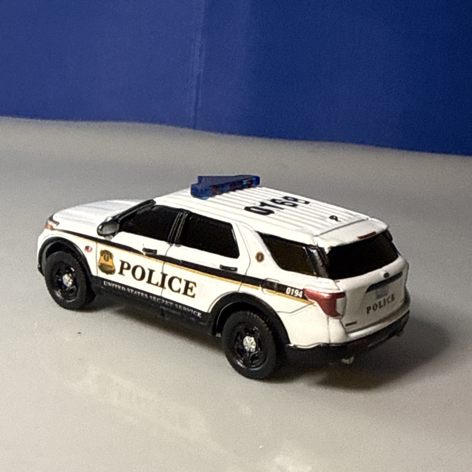 Greenlight 1:64 Custom Ford Explorer United States Secret Service