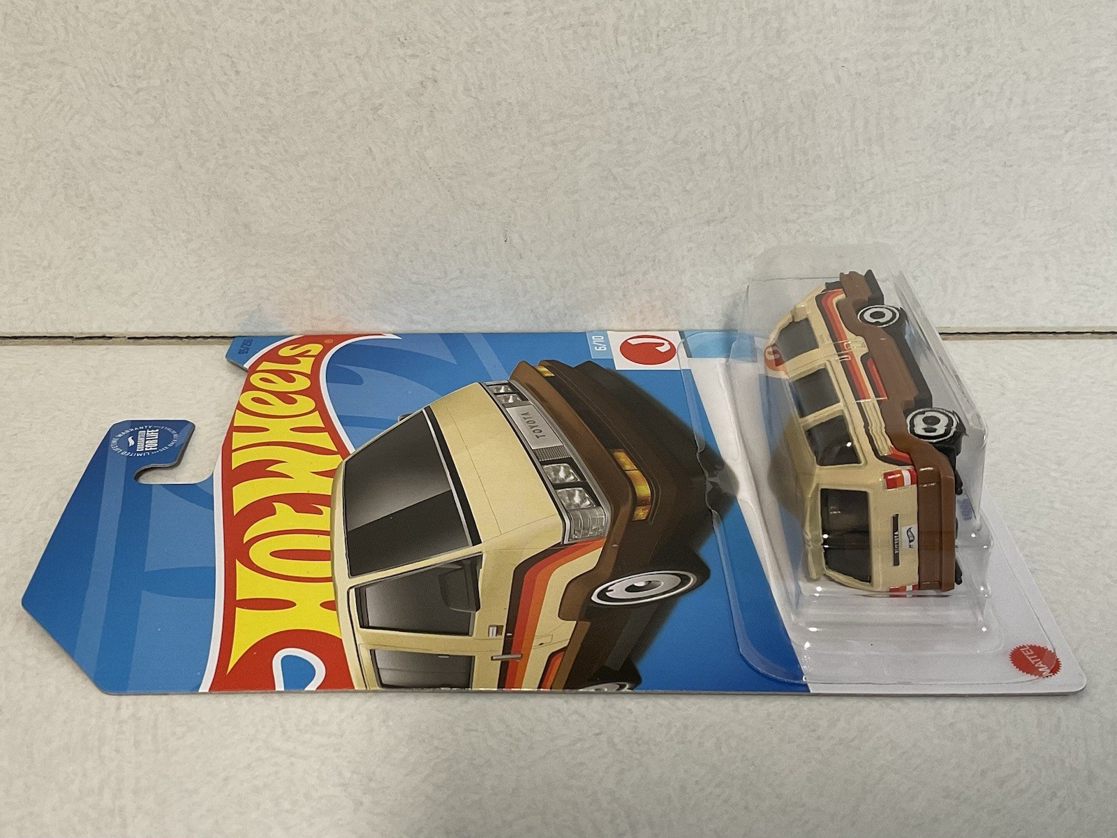 2023 Hot Wheels 1986 Toyota Van (95/250) — HW J-Imports #6/10
