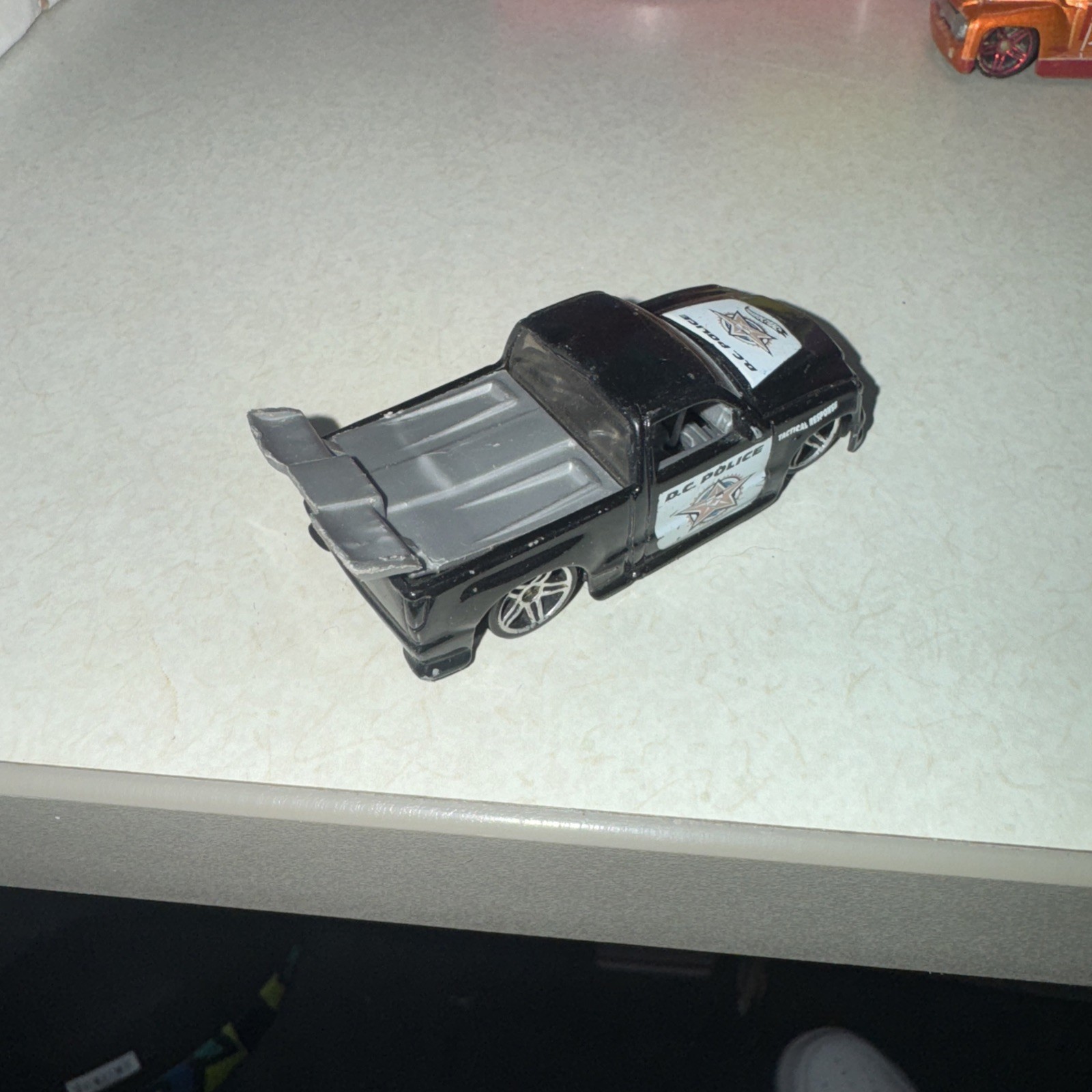 2002 Hot Wheels Deluxe Auto Chase Super Tuned D.C. Police$