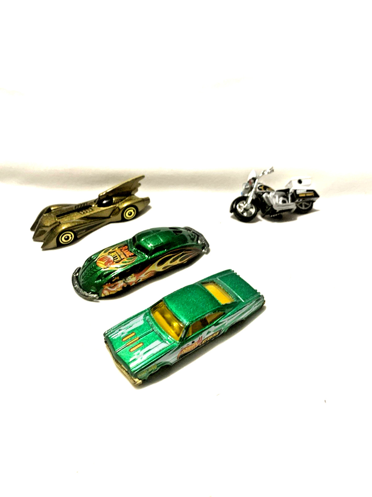 Lot of 65 Mixed Brands Hot Wheels Loose Cars From Various Years and Models