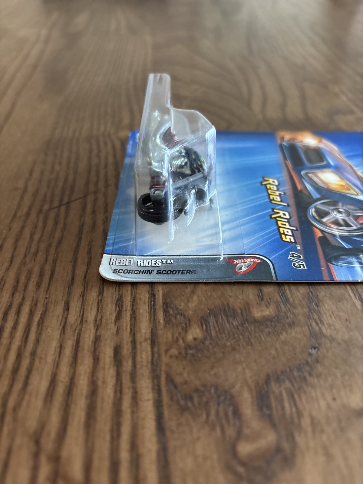 2005 Hot Wheels #79 Rebel Rides 4/5 Scorchin’ Scooter Black Variant