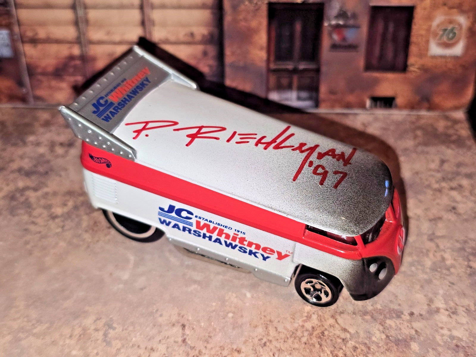 Hot Wheels 1996 VW Drag Bus – JC WHITNEY (Lmtd Edition) – SIGNED by P. Riehlman