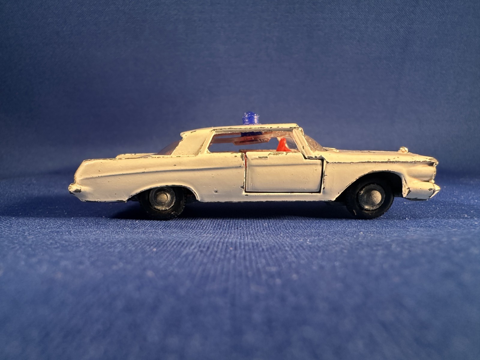 Vintage 1963 Impy Imperial (Chrysler) 2-Door Police Car White w/ Blue Dome Light