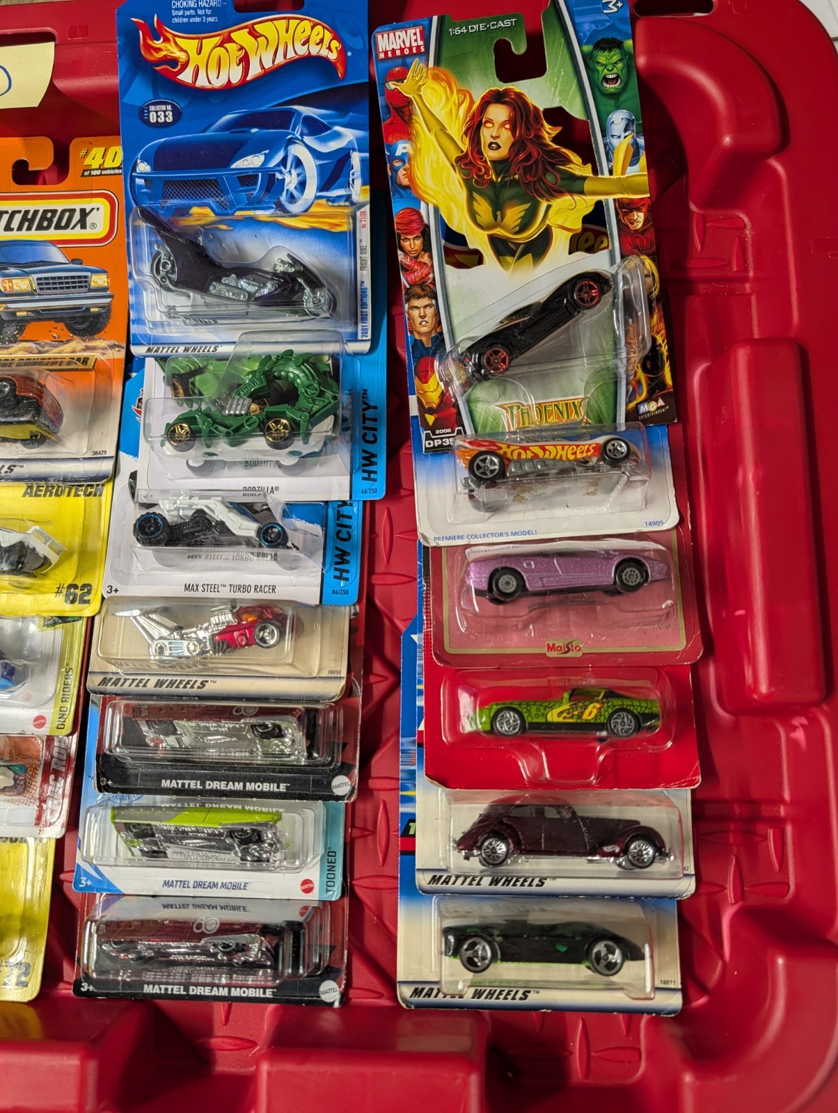Matchbox / Hotwheels Lot #10 Hot Wheels Clearance Variety Metal 1:64 Blue card