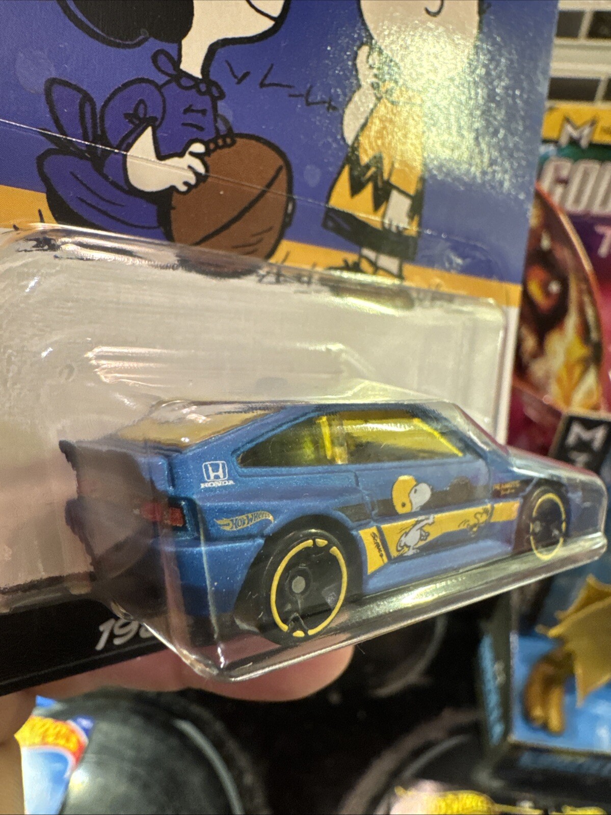 HOT WHEELS WALMART PEANUTS SERIES THE GANG’S ALL HERE 1985 HONDA CR-X