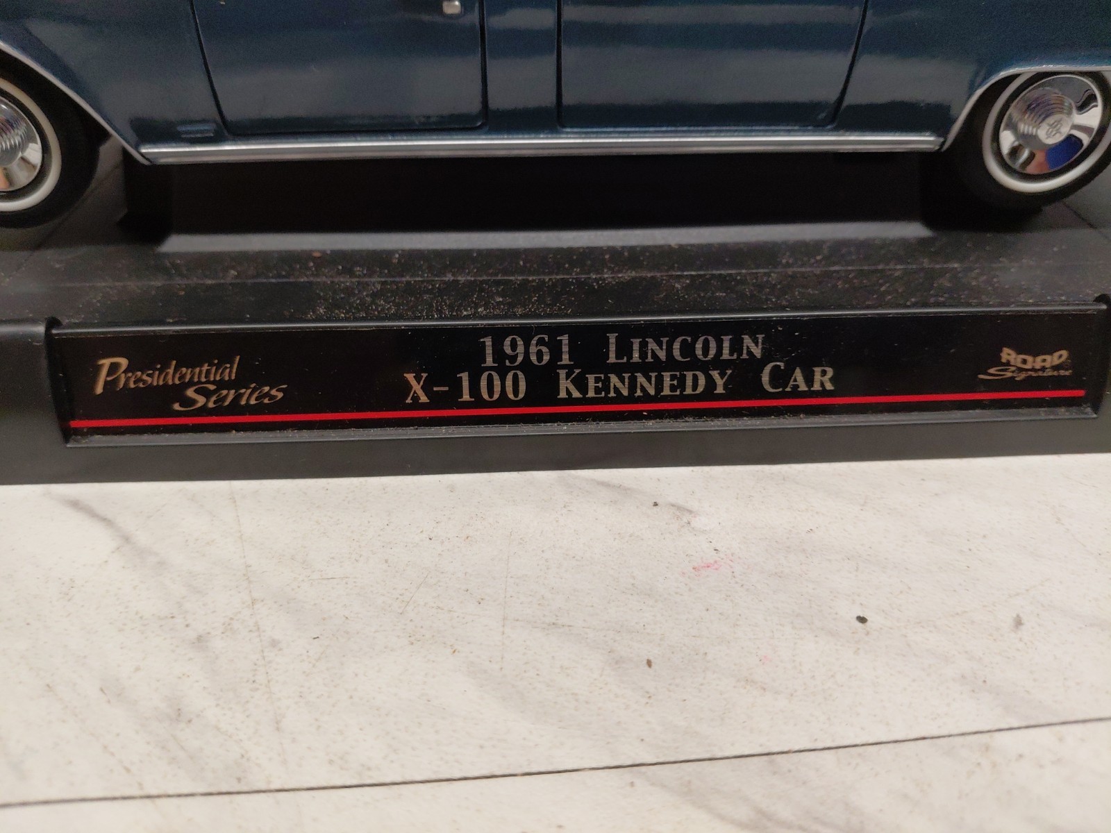 1961 Lincoln X100 Kennedy Limo Road Signature 1/24 nice