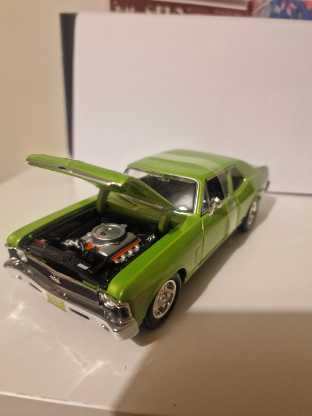 1:24 1970 Chevrolet Nova SS Green Alloy Diecast Car Model KidsAdults Collectible