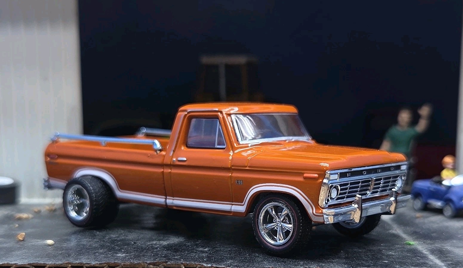 Custom Made 1973 Ford F-100 RANGER XLT 4×4 Greenlight Pickup Truck Ertl Farm 150