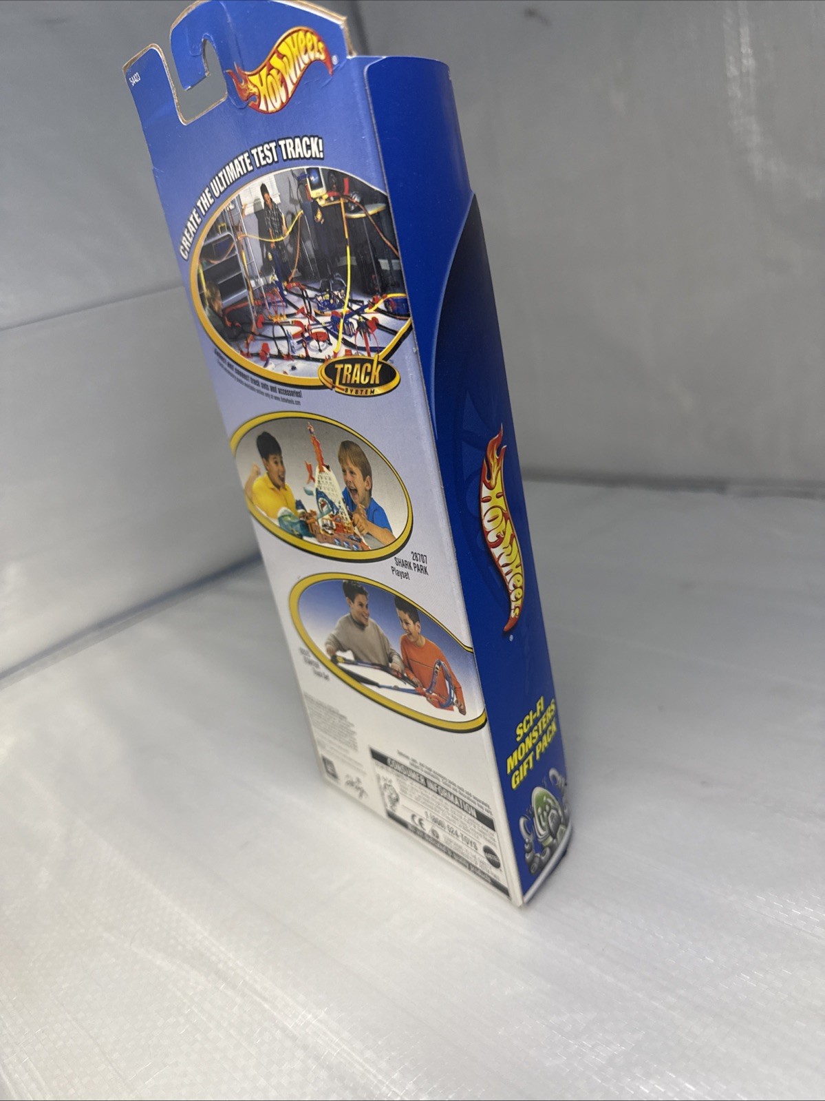 2000 HOT WHEELS SCI-FI MONSTERS GIFT PACK 5 CAR SET NEW UNOPENED PACKAGE 54423
