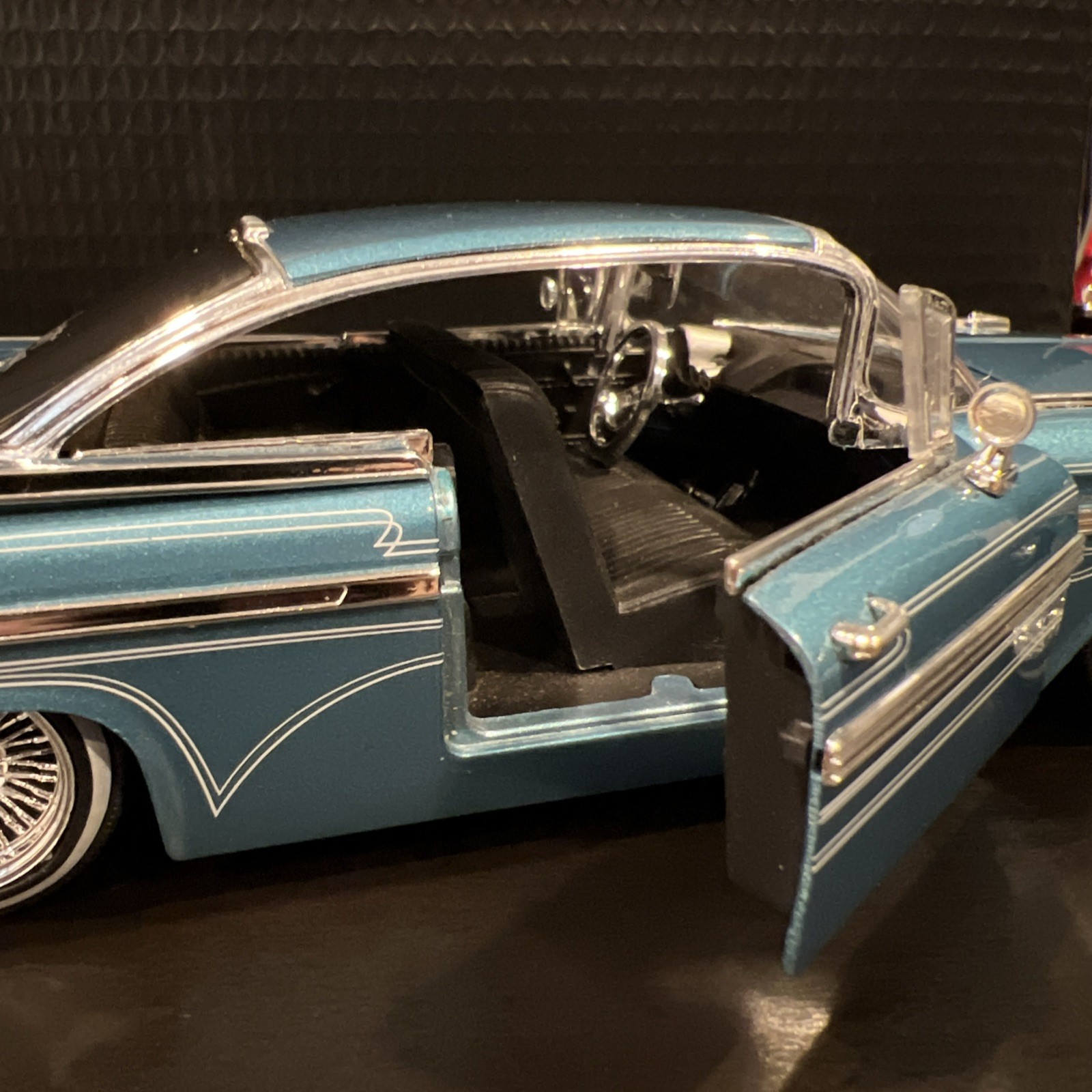 RARE 2001 Jada Toys Street Low 1959 Chevy Impala Blue 1/24 Lowrider Diecast