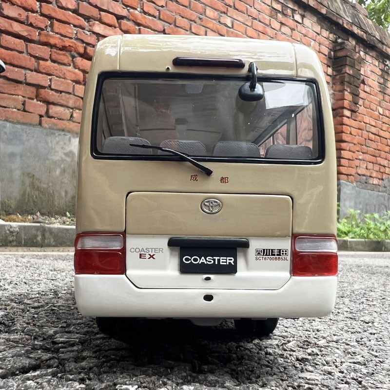 1:24 Original Model,Toyota Coaster 2001-2010,Mini Bus,Very Rare