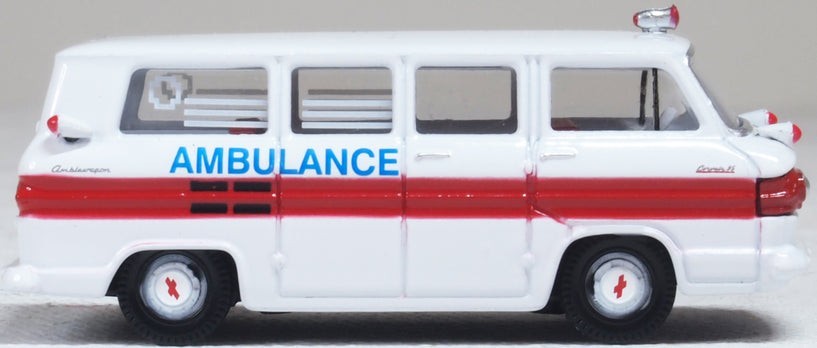OXFORD DIECAST 1961 CHEVROLET Greenbrier Ambulance HO 87CG61002 NEW RELEASE