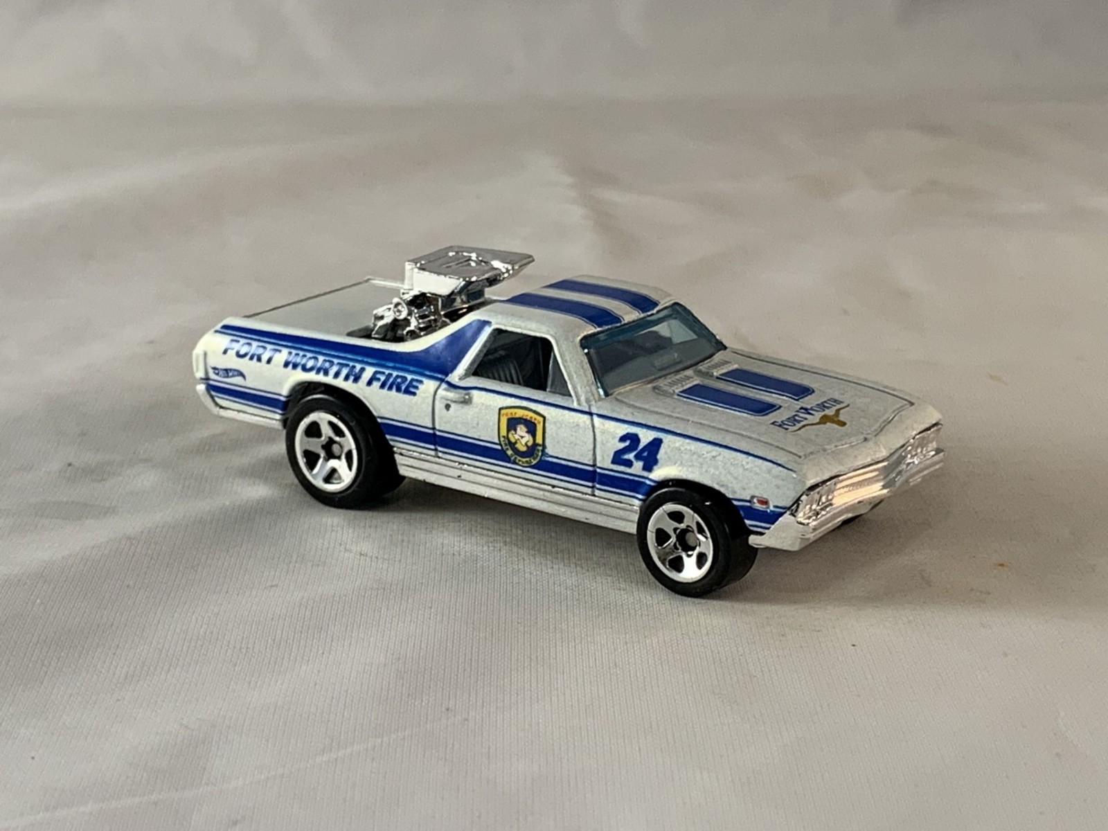 Hot Wheels 1968 El Camino 2011 Main Street White 5SPs