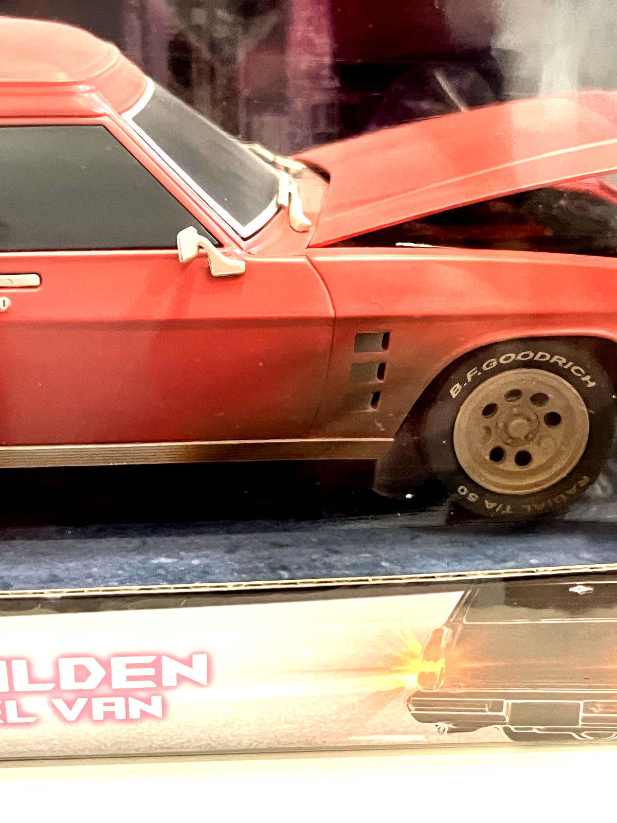 DDA 1/24 Mad Max HJ Holden Panel Van Dirty Opening Bonnet New