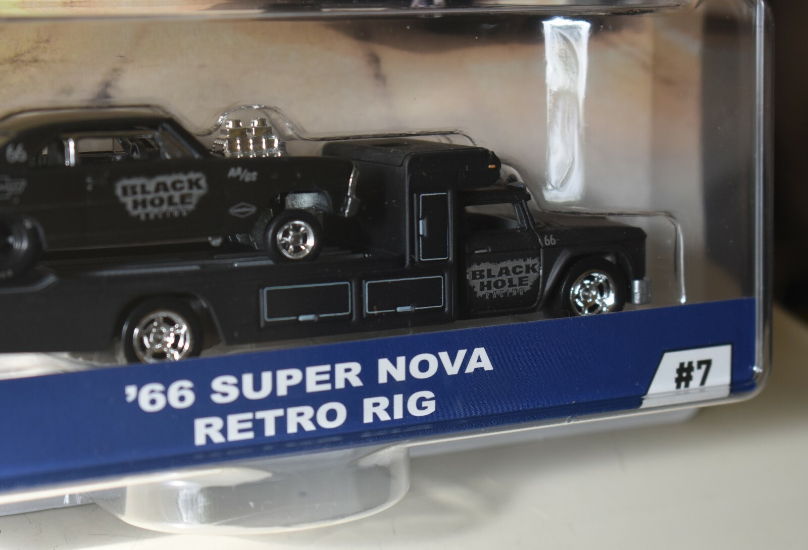 Hot Wheels Team Transport ’66 SUPER NOVA RETRO RIG # 7 NEW