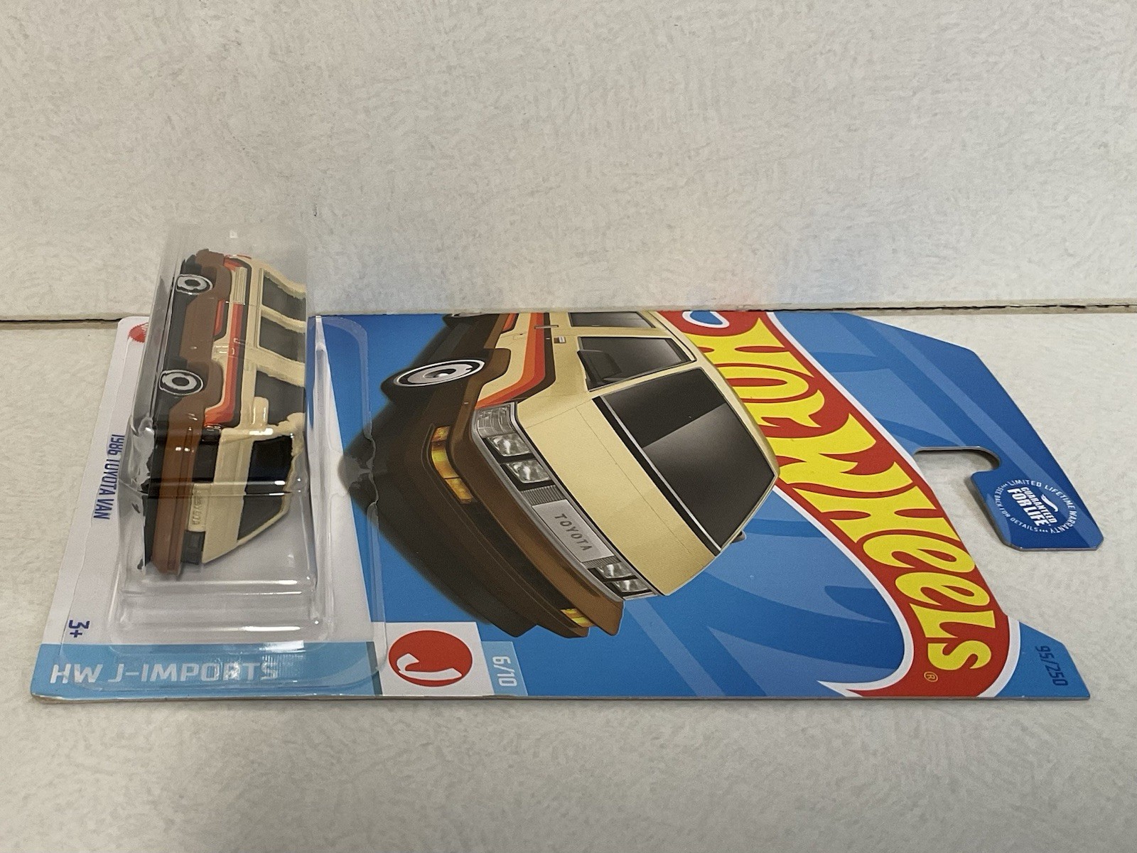 2023 Hot Wheels 1986 Toyota Van (95/250) — HW J-Imports #6/10